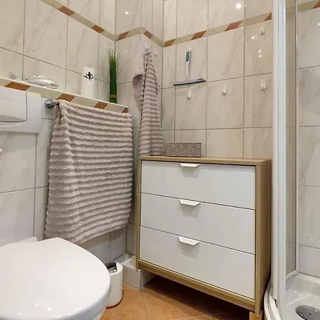 Strandhochhaus-doese-ferienwohnung-14-sh14 Apartment
